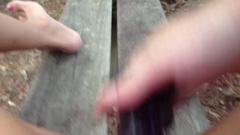 8653